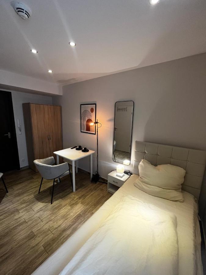 Mala Me Hotel Hanovre Extérieur photo