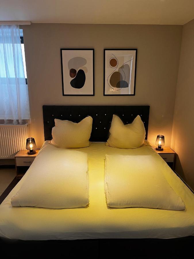 Mala Me Hotel Hanovre Extérieur photo