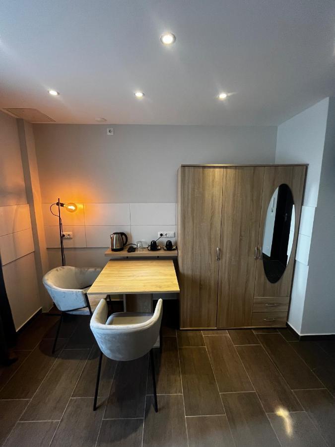 Mala Me Hotel Hanovre Extérieur photo